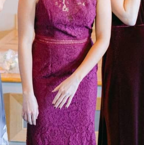 Lulu's Burgundy All Lace Dress - Picture 5 of 5